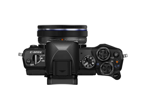 Olympus E-M10 Mark II + 14-42mm, black.Picture5